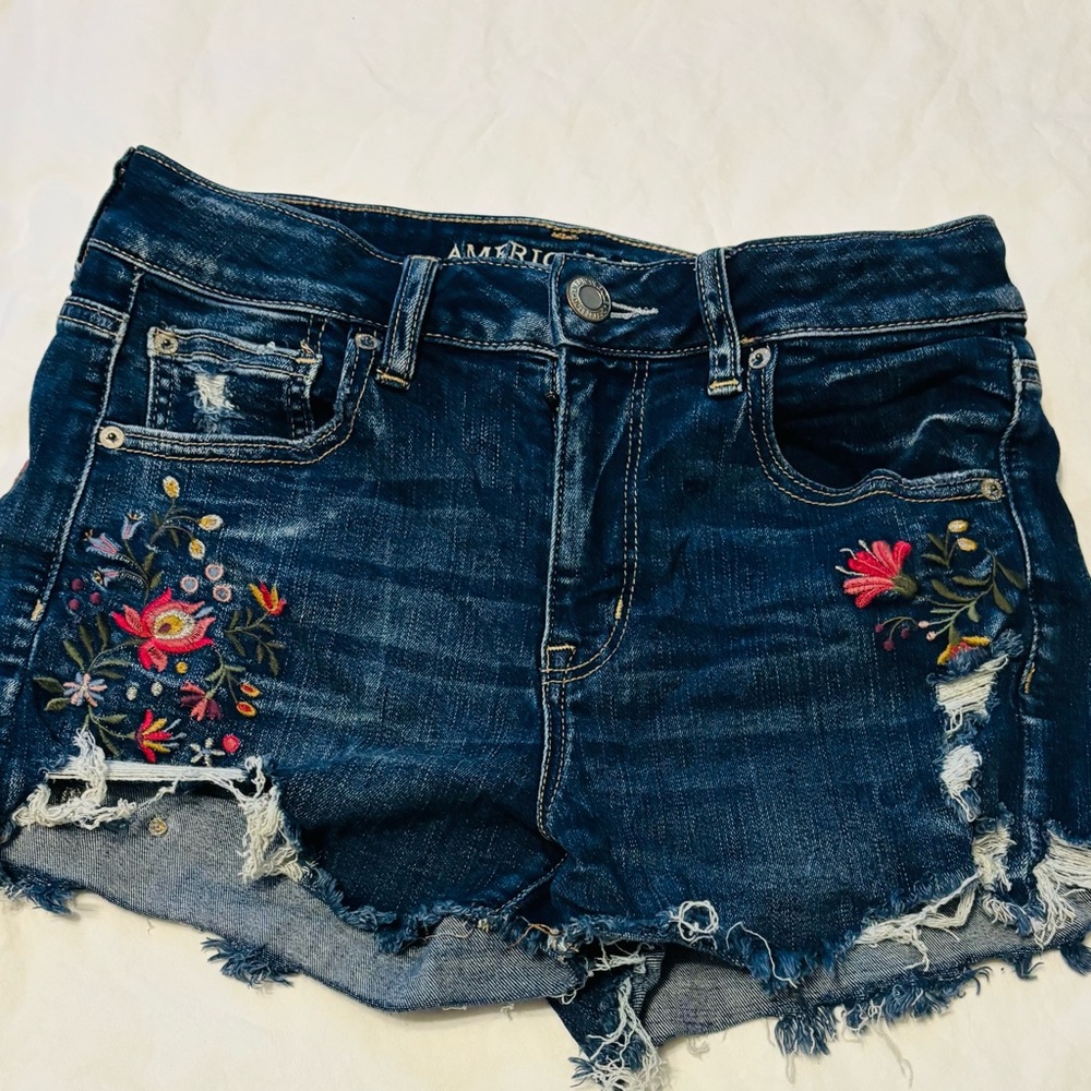 American Eagle Outfitters Blue Jean Shorts Distressed Cut-Off Style